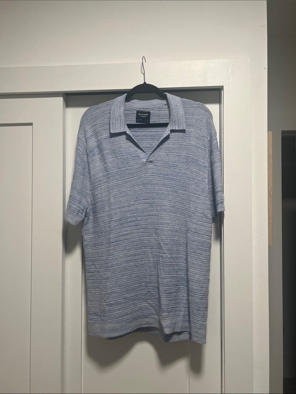 Abercrombie & Fitch Light Blue Striped Knit Johnny Collar - Men's